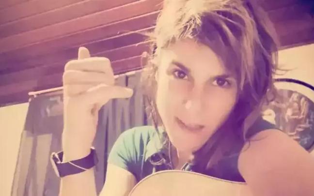 La cantante Seila Esencia.
