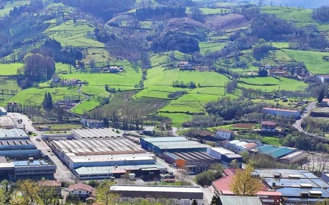 Vista de terrenos rurales en las inmediaciones del polígono de Landeta.