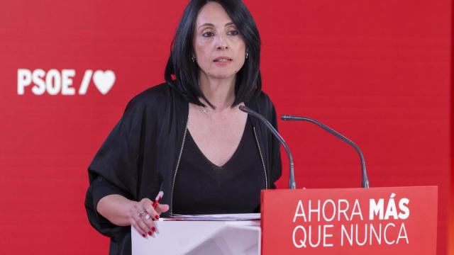 La secretaria de Organización del PSOE, Rebeca Torró, en una rueda de prensa tras la Ejecutiva Federal en Ferraz.