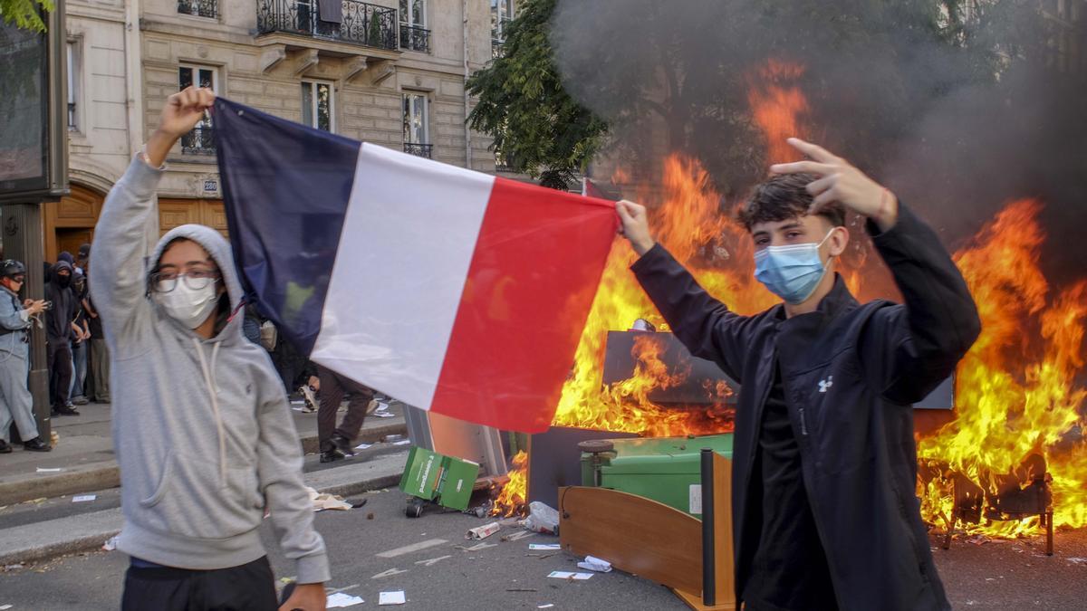 Participantes en una manifestación en París.