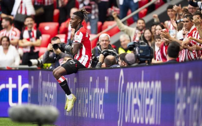 Nico Williams celebra en San Mamés