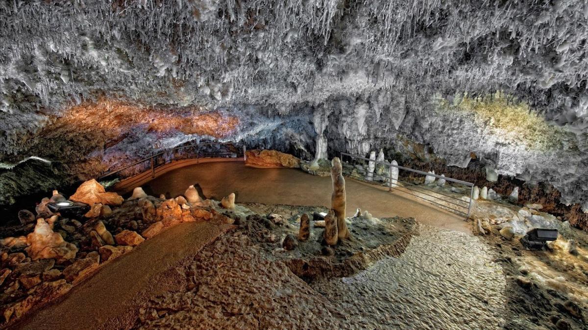 Cueva El Soplao
