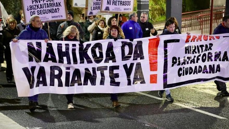 Las manifestaciones se han venido sucediendo en Ermua