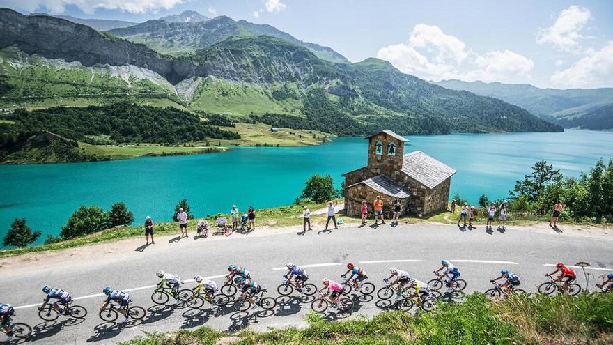 El pelotón del Tour, en una etapa de 2023.