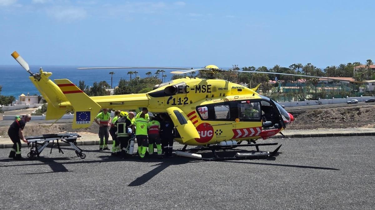 Helicóptero medicalizado en un rescate en Fuerteventura.