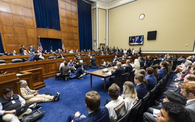 Los republicanos de la Cámara de Representantes de Estados Unidos ponen en marcha el 'impeachment' contra Biden. Los republicanos de la Cámara de Representantes de Estados Unidos ponen en marcha el 'impeachment' contra Biden.