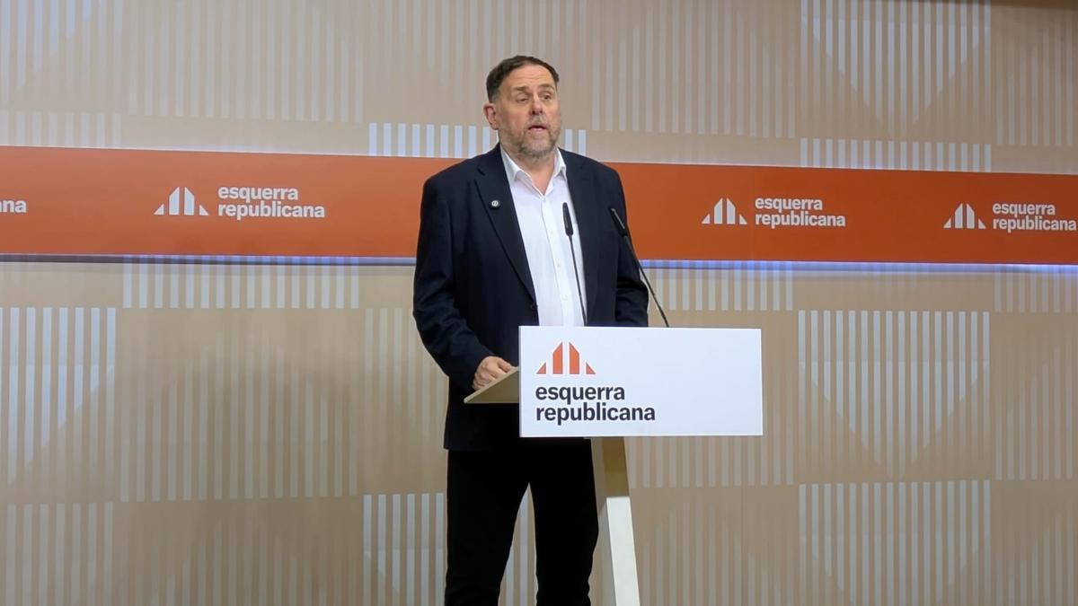 El presidente de ERC, Oriol Junqueras, en rueda de prensa