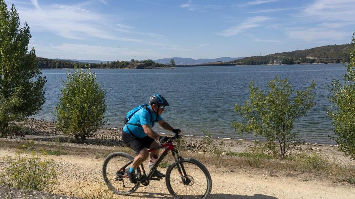 Imagen de archivo de un ciclista ajeno a esta información