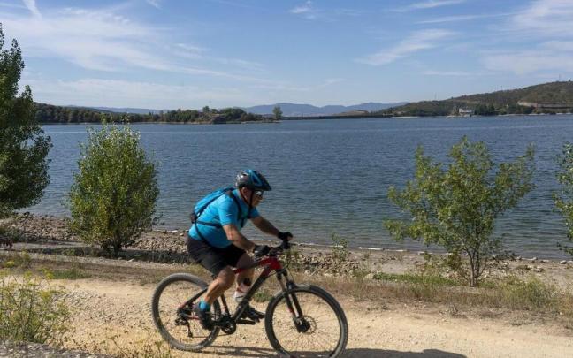 Imagen de archivo de un ciclista ajeno a esta información