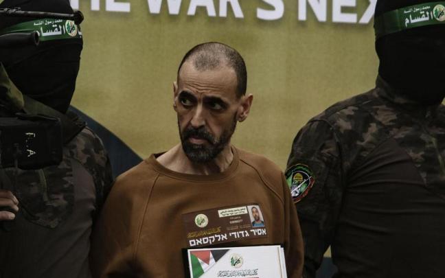 Eli Sharabi, uno de los rehenes liberados por Hamás el pasado sábado.