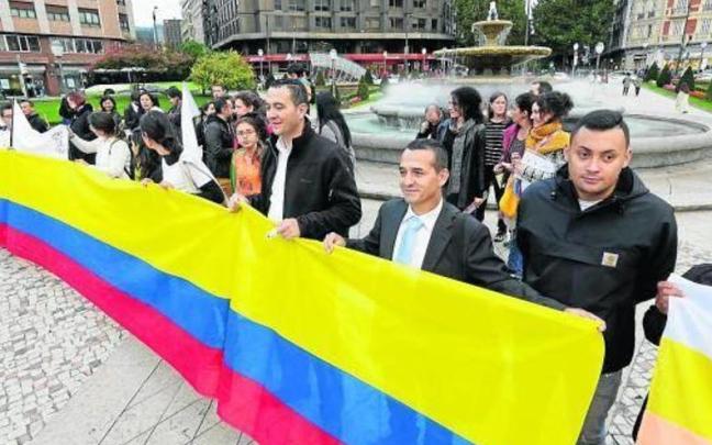 Una manifestación de colombianos residentes en el País Vasco.