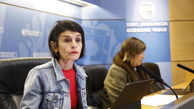 La consejera de Bienestar, Juventud y Reto Demográfico, Nerea Melgosa, durante la presentación de los últimos datos correspondientes a este Servicio de Atención Telefónica a las Mujeres Víctimas de la Violencia contra las Muj