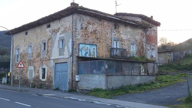 Viejo baserri en Okondo