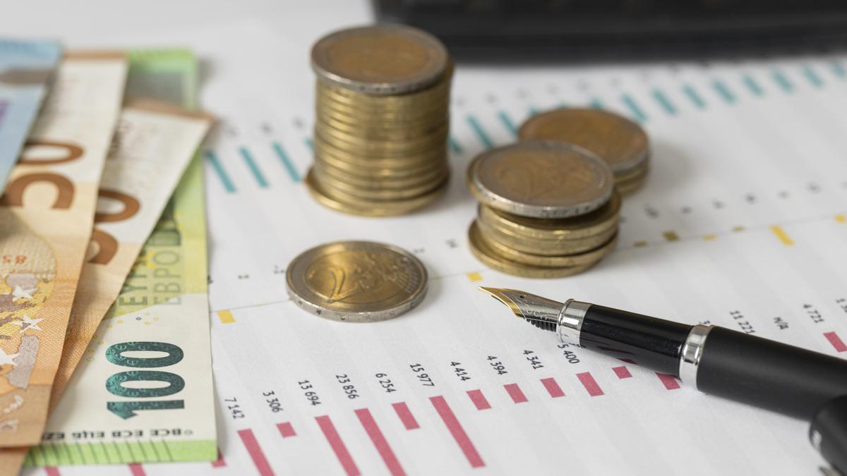 La mujer tenía una deuda con varias entidades financieras.
