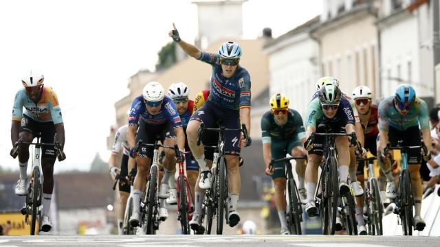 Merlier celebra su tercera victoria al esprint en el Tour.