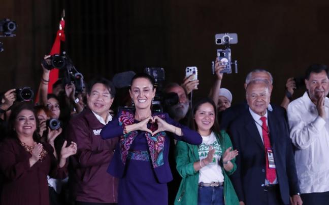 Claudia Sheinbaum agradece a sus seguidores el apoyo que le llevará en octubre a la presidencia de México.