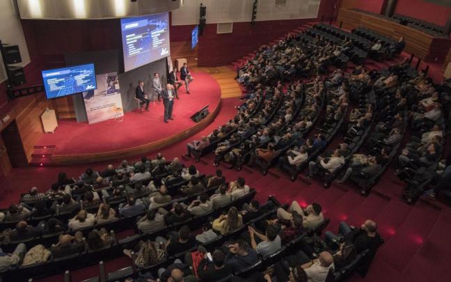 Imagen de una de las sesiones celebradas en el Palacio Europa.