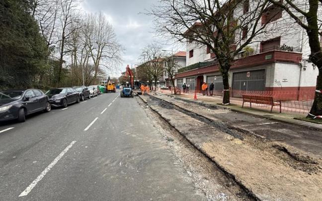 Las obras del bidegorri de Pelotari Kalea.