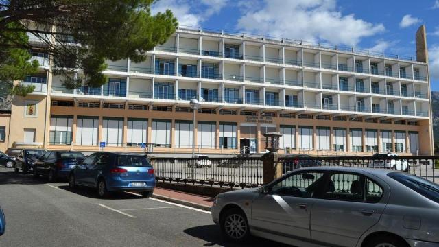 Exterior del Hospital de Leza