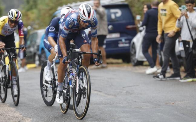Mikel Landa, durante la etapa de Mos.