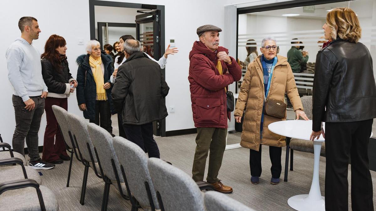 Los asistentes tuvieron ocasión de conocer las instalaciones, fruto del trabajo voluntario de más de 200 personas a lo largo de tres meses.