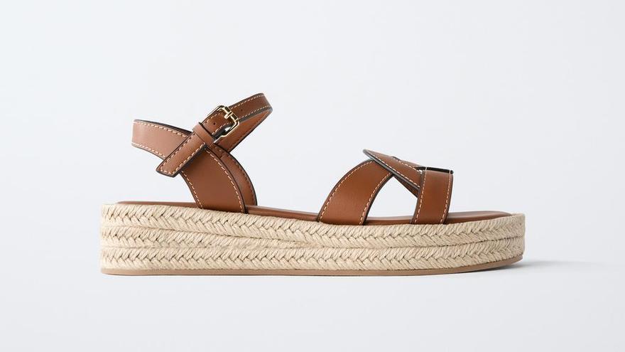 Saldalias con plataforma