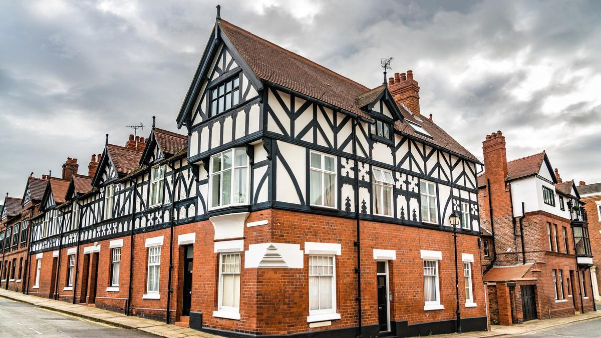 Edificios de estilo Tudor.