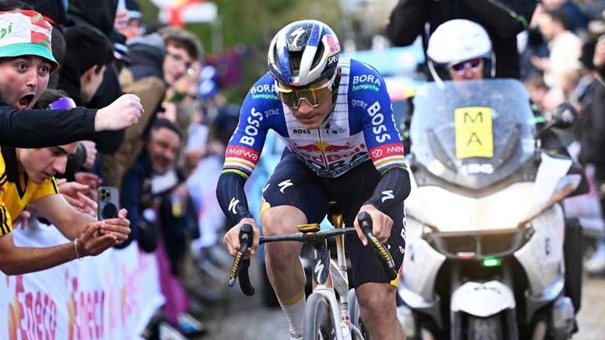 Remco Evenepoel, en el Tour de Flandes.