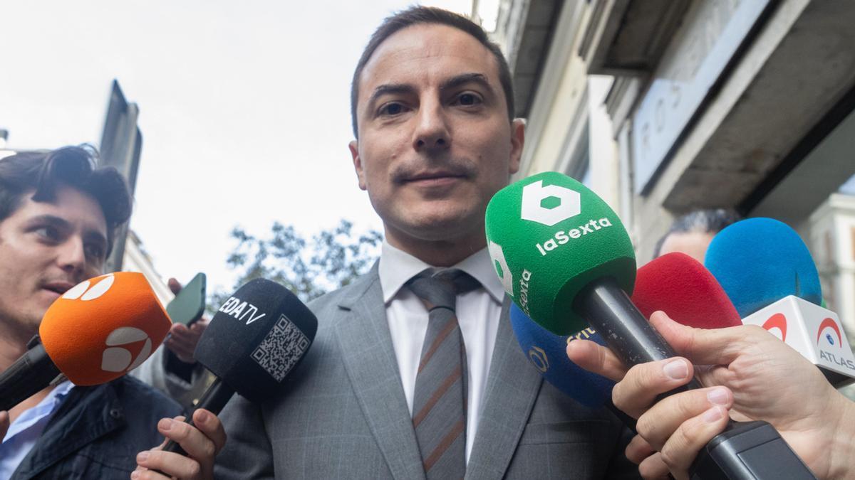 El ex secretario general del PSOE de Madrid Juan Lobato a su salida del Tribunal Supremo