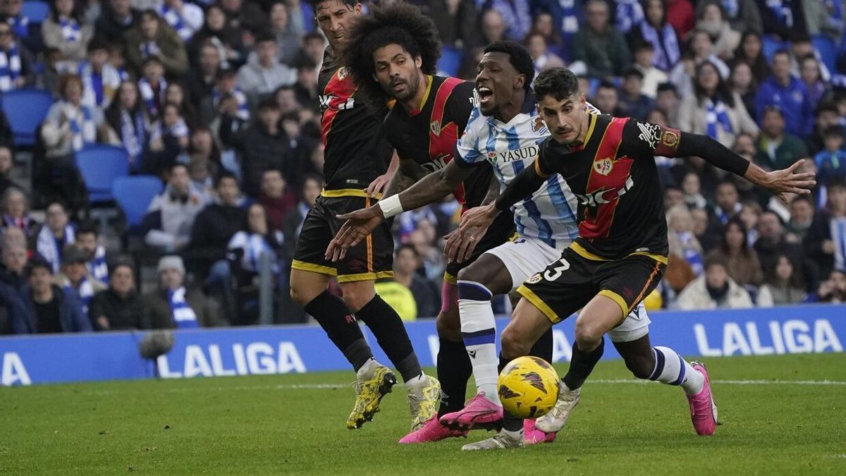 Becker en el partido ante el Rayo. / RUBEN PLAZA