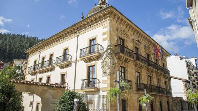 El consistorio ermuarra, reconocido por su apuesta por la igualdad de género en la administración.