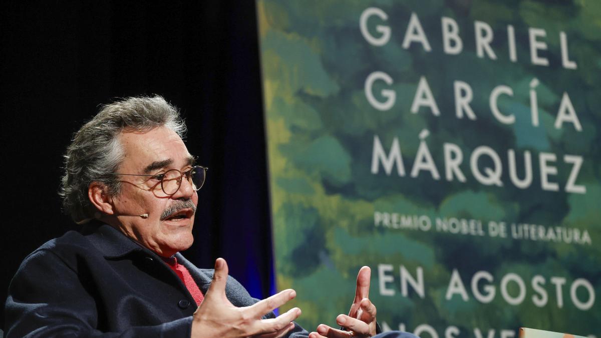 El hijo de Gabriel García Márquez en la presentación del libro.
