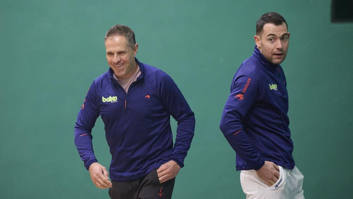 Aimar Olaizola, director técnico de Baiko Pilota, en una sesión de entrenamiento.