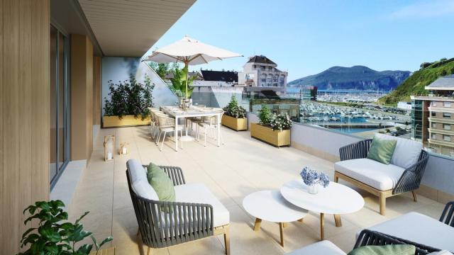 La terraza de la promoción Noray en Laredo será tu lugar favorito para relajarte y disfrutar del buen tiempo. La terraza de la promoción Noray en Laredo será tu lugar favorito para relajarte y disfrutar del buen tiempo.