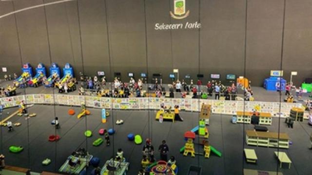 El Frontón Jai-Alai acogerá el Parque Infantil de Navidad