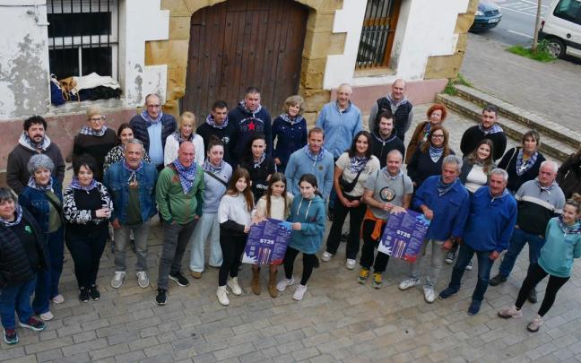 Presentación del programa de las fiestas de santelmo en Zumaia.