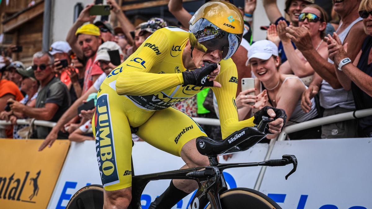 Jonas Vingegaard celebra la victoria en la crono individual del pasado Tour.