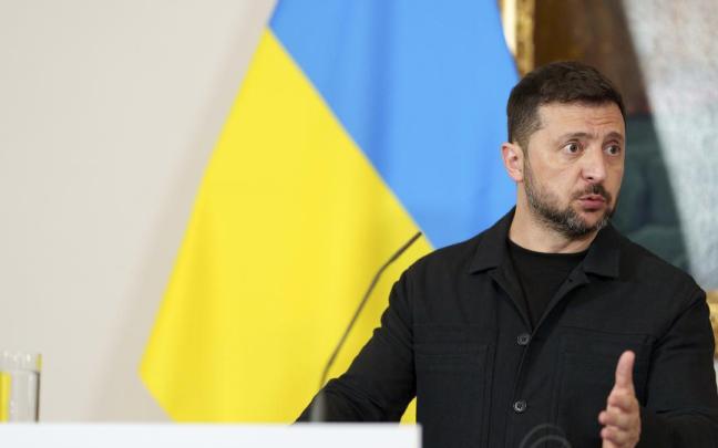 Zelenski valora las "constructivas" conversaciones a tres con Rusia y EEUU en Abu Dabi