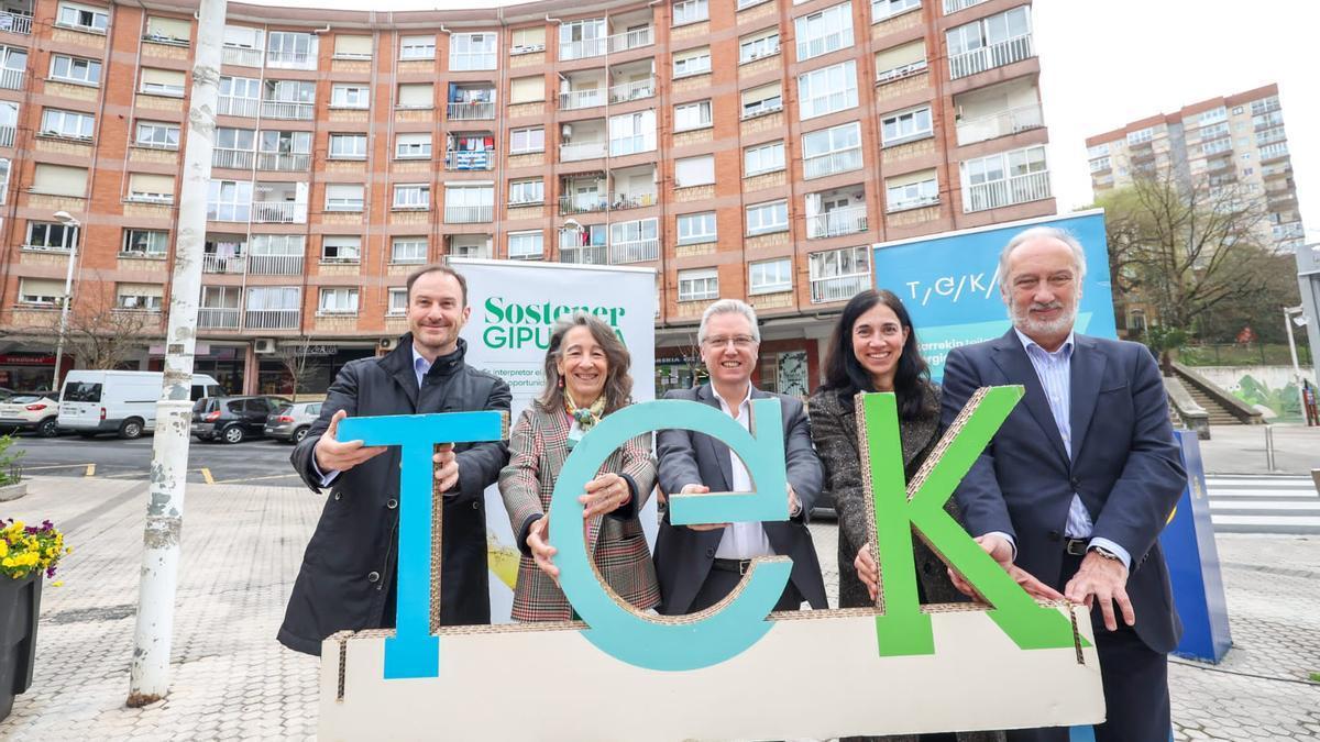 Presentación de la comunidad energética Altza e Intxaurrondo.