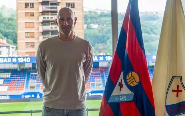 Iñaki Goikoetxea en su presentación. NOTICIAS DE GIPUZKOA