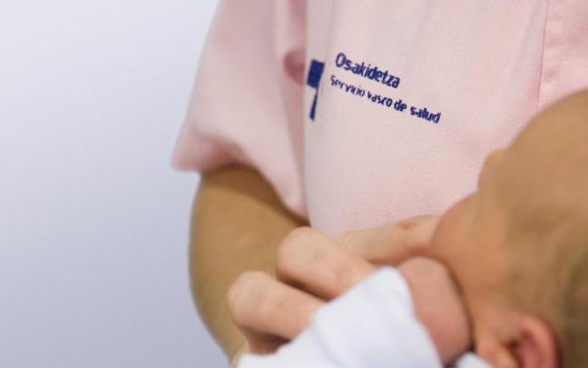 Osakidetza añade dos enfermedades endocrino metabólicas al cribado de recién nacidos.