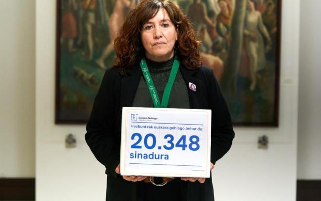 La secretaria general de Kontseilua, Idurre Eskisabel.