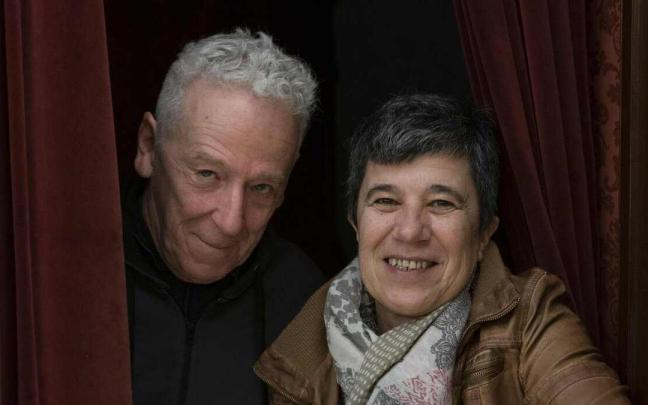 Txubio Fernández de Jáuregui y Espe López en el Principal Txubio Fernández de Jáuregui y Espe López en el Principal