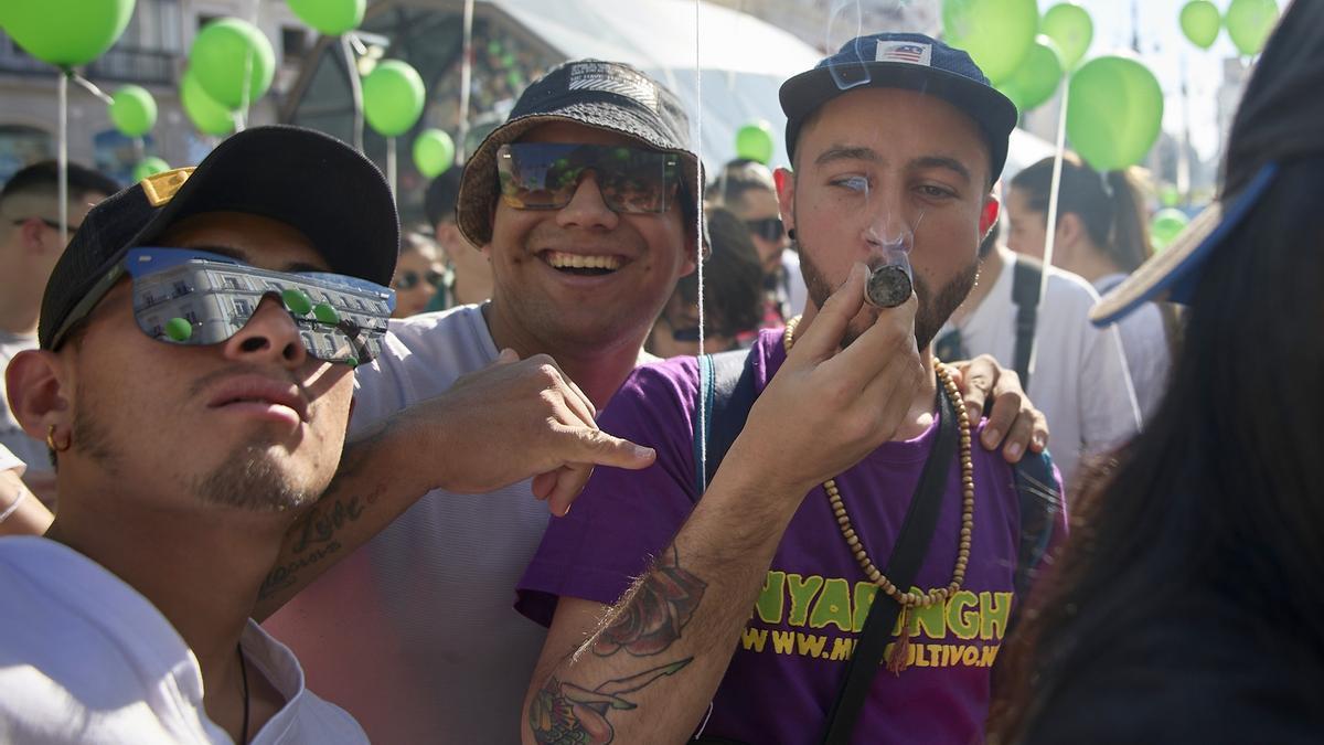 El 23% de los jóvenes vascos consume marihuana.