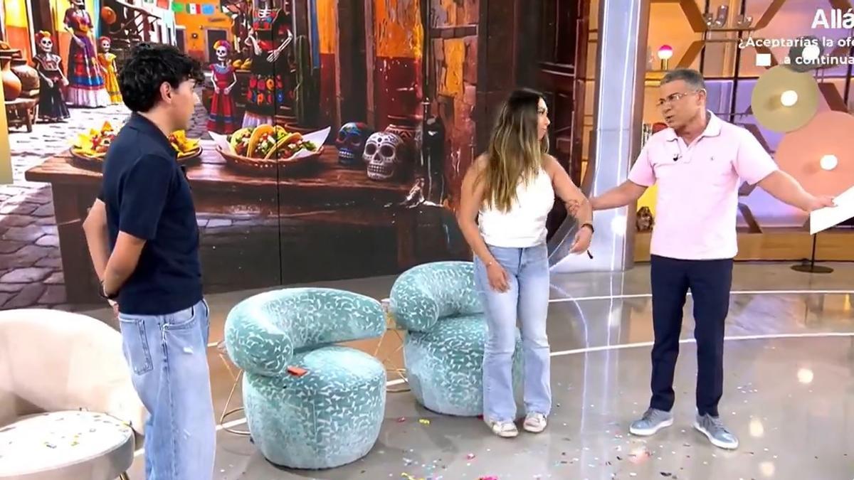 Jorge Javier Vázquez expulsa a Valentina tras el bofetón