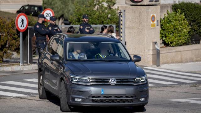 La policía ha registrado la sede de Plus Ultra.