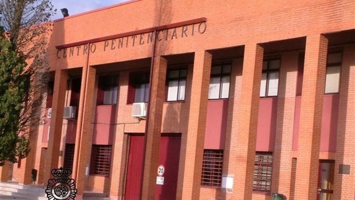 Centro Penitenciario De Badajoz.