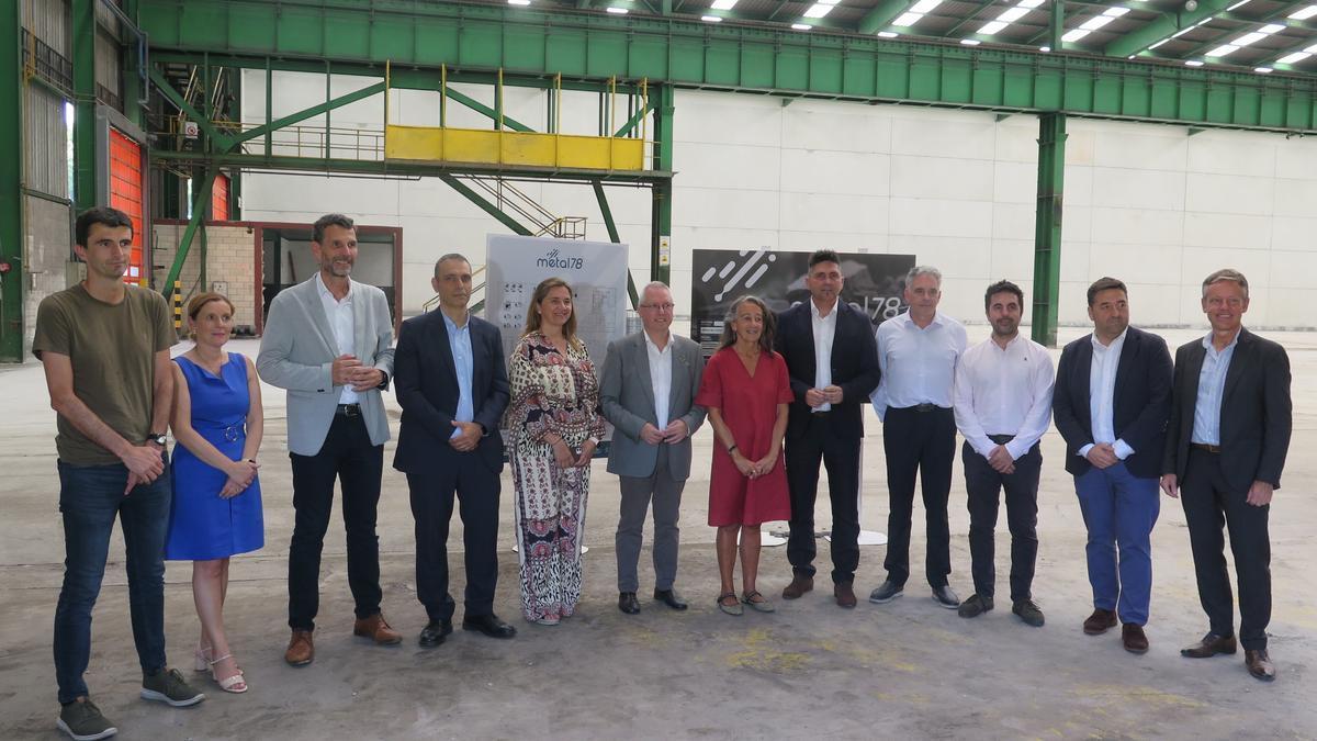 Bisitan parte hartu duten lagunak.