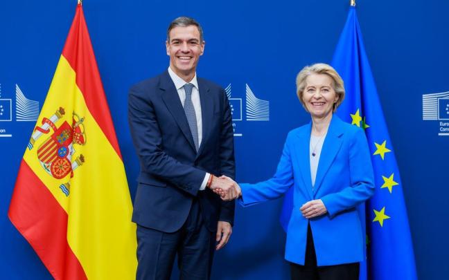 Sánchez pide ante Von der Leyen aumentar la presión a Israel con embargo y sanciones. / X Sánchez pide ante Von der Leyen aumentar la presión a Israel con embargo y sanciones.