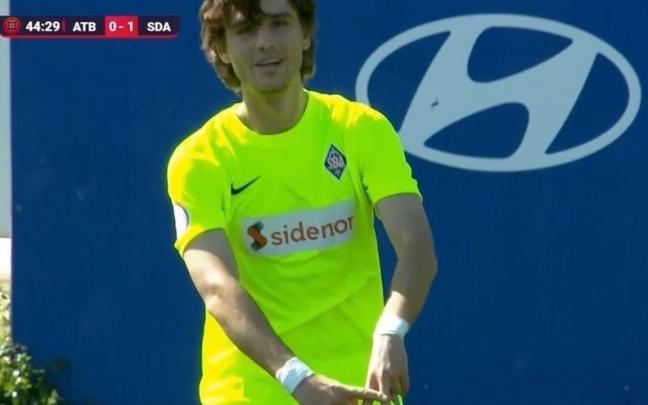 Captura de la dedicatoria de Julen Jon al Cadete A del Amorebieta tras su gol del domingo. Captura de la dedicatoria de Julen Jon al Cadete A del Amorebieta tras su gol del domingo.